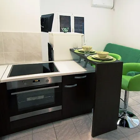 Bader Apartment